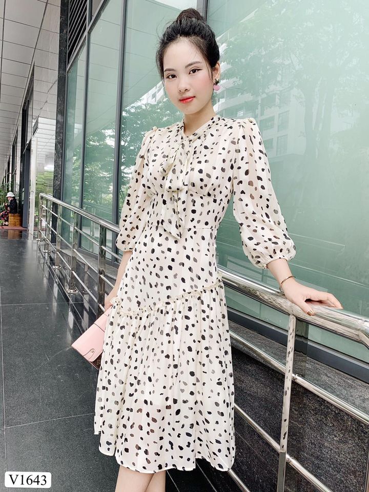 Polka dot women's dresses with bow ties V1643 Polka dot women's dresses with bow ties V1643